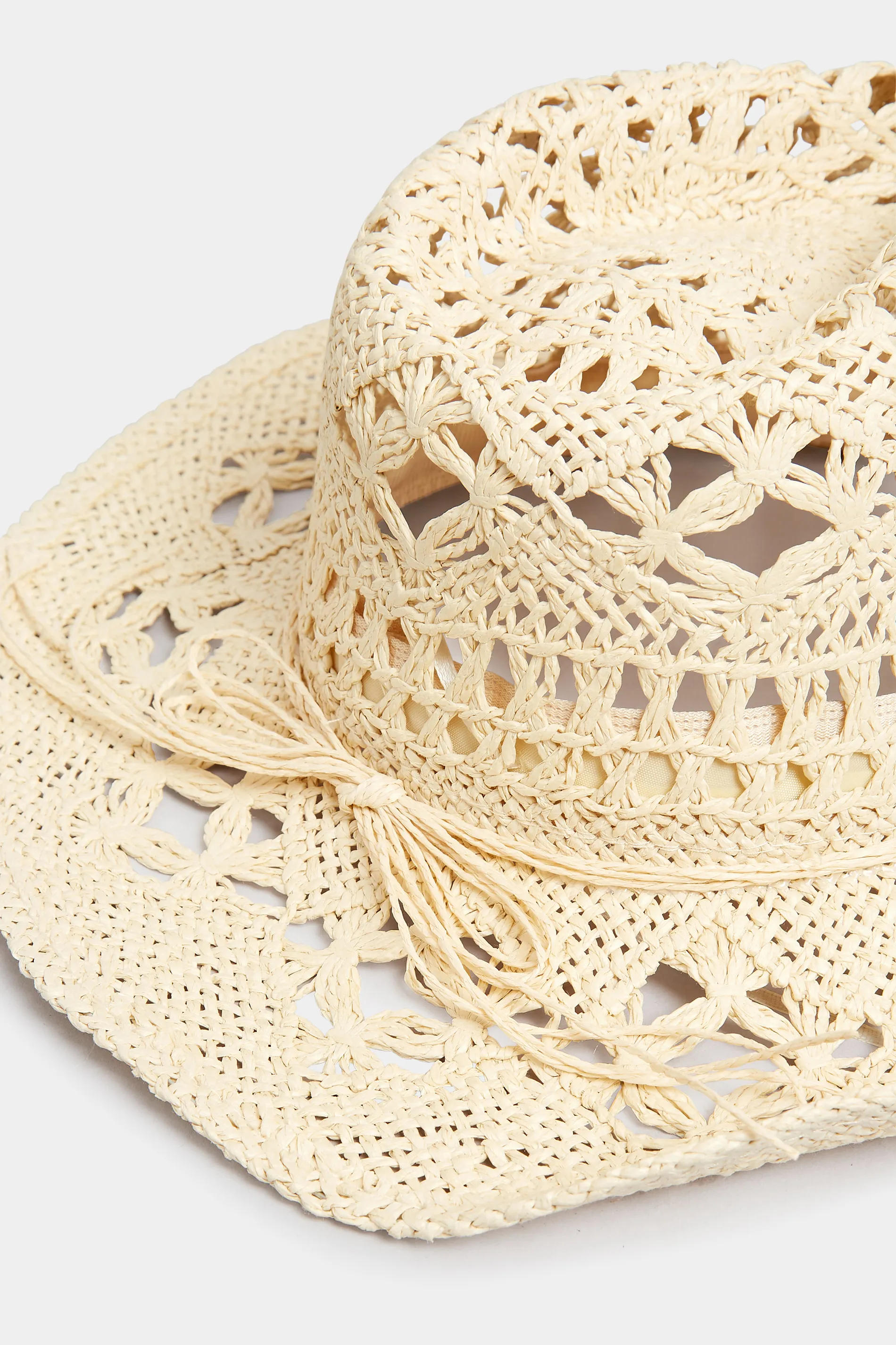 Cream Straw Cut Out Cowboy Hat