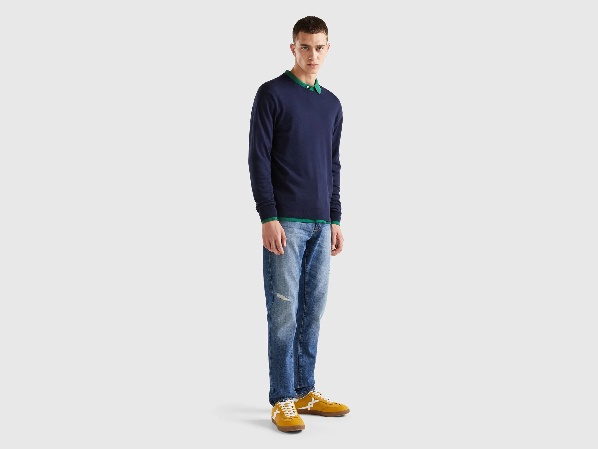 Crew neck sweater in lightweight cotton blend - Dark Blue | Benetton