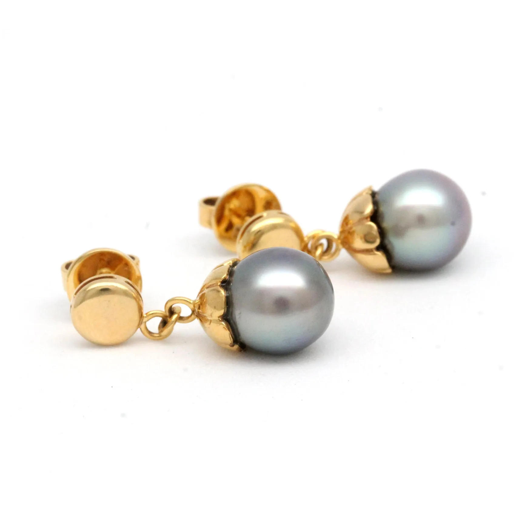 Extraordinary Cortez pearls in short-hanging Earrings14k