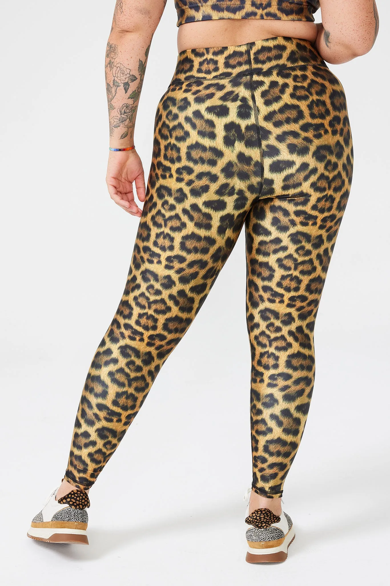 Hi-Shine Leggings in Leopard Goals