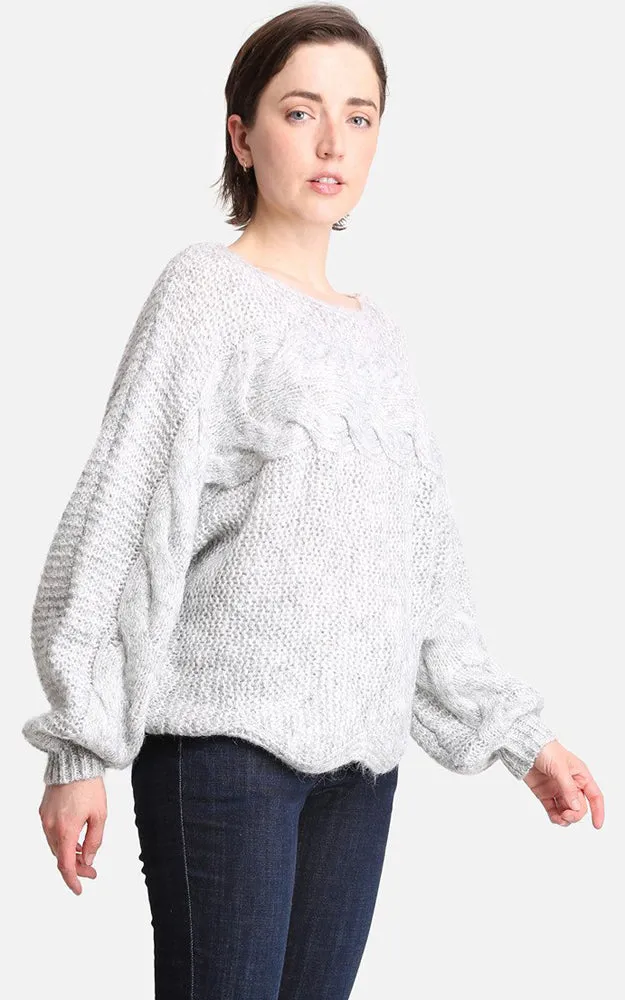 JP2195 Solid Color Horseshoe Cable Knitted Sweater