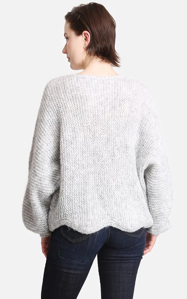 JP2195 Solid Color Horseshoe Cable Knitted Sweater