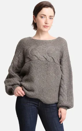 JP2195 Solid Color Horseshoe Cable Knitted Sweater