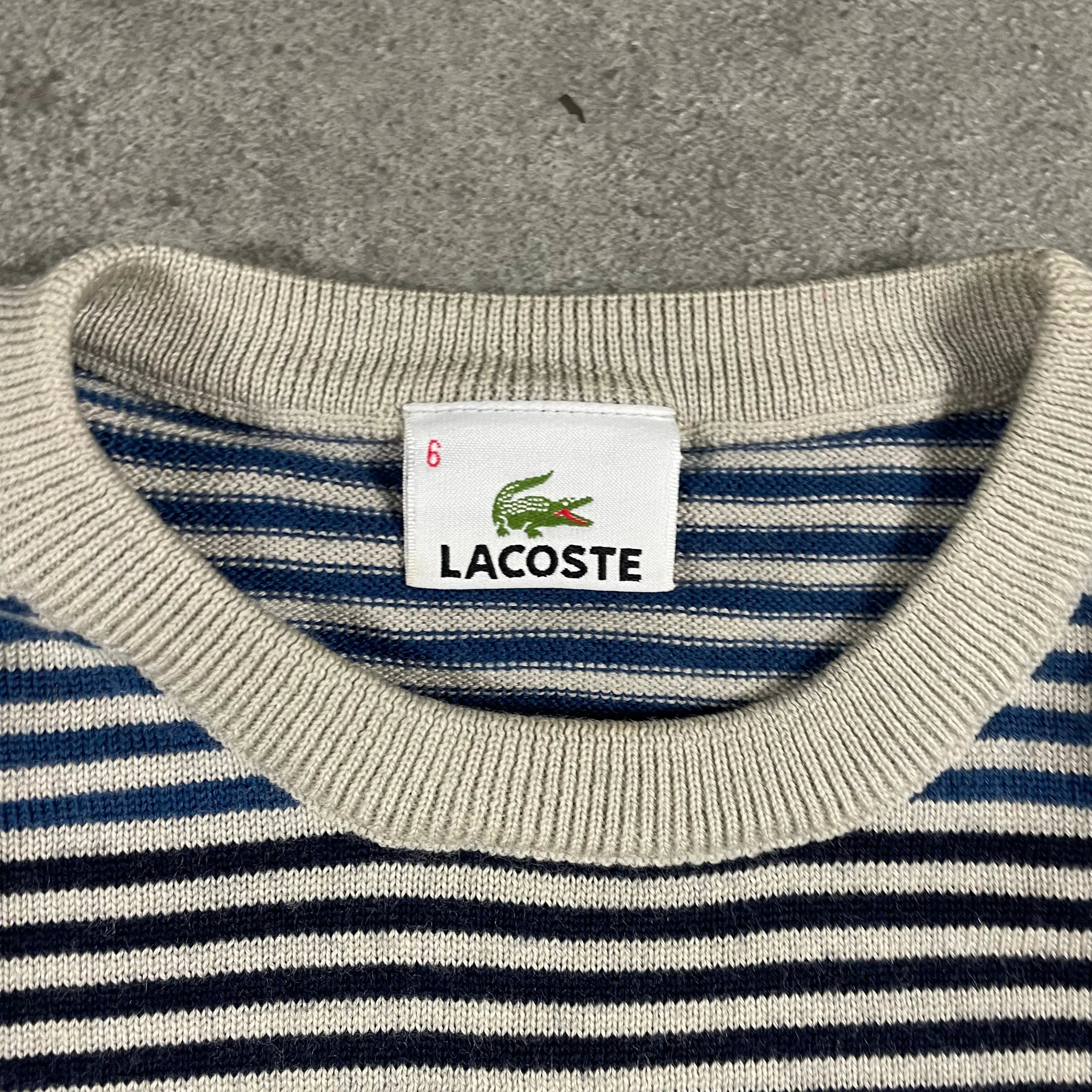 Lacoste Crewneck (L-XL)