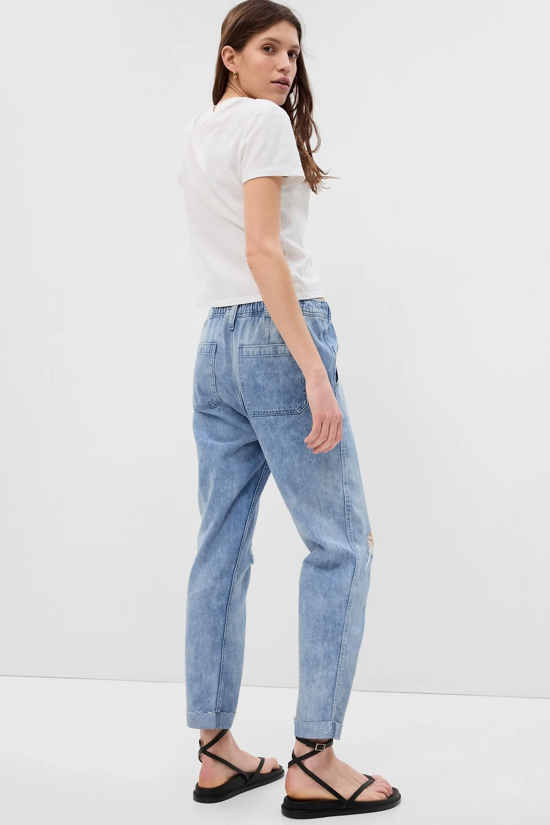 Light Wash Blue Mid Rise Pull-On Ripped Mom Jeans