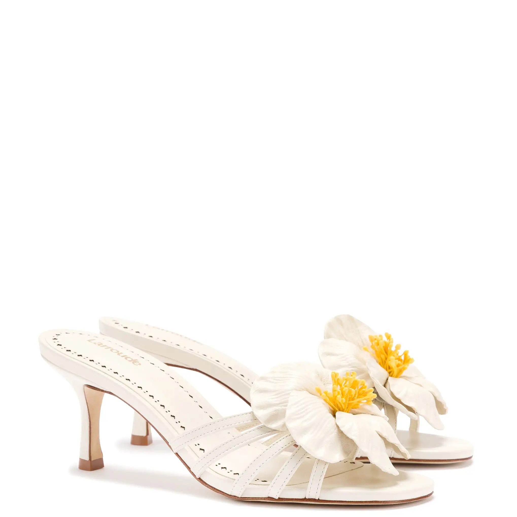 Magnolia Mule In Ivory Leather