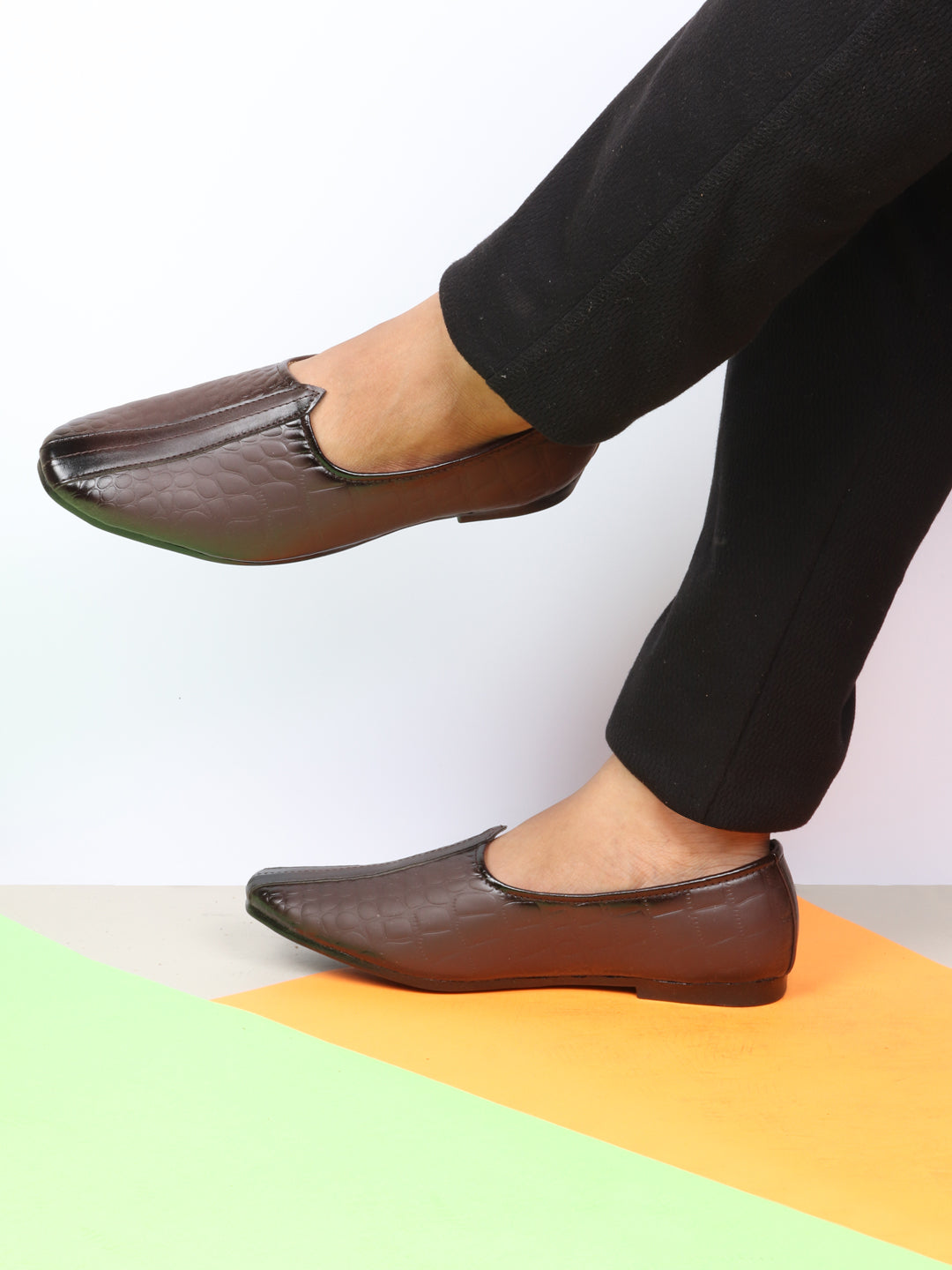 Men Brown Ethnic Slip-On Juttis