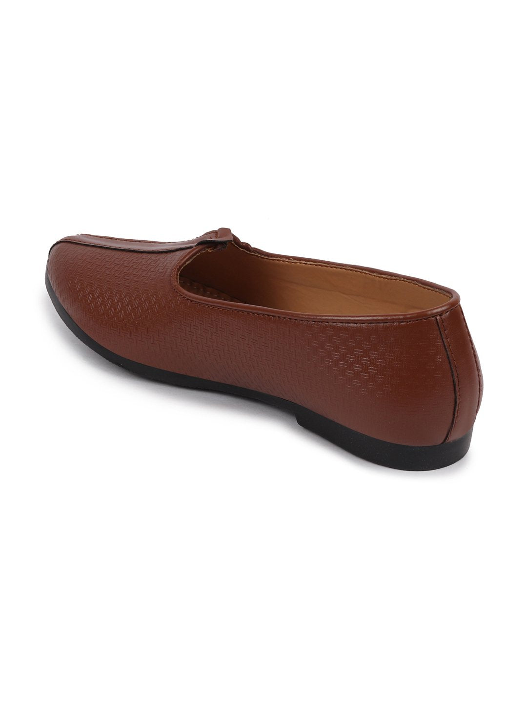 Men Ethnic Tan Slip On Juttis and Mojaris