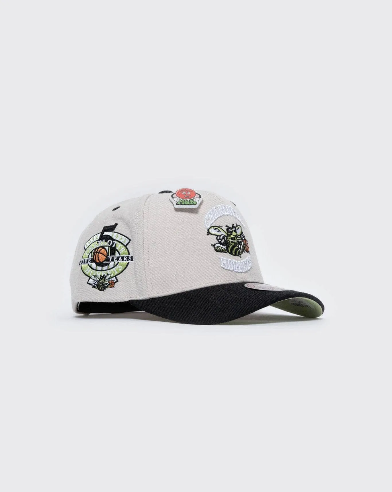 mitchell and ness hornets pro crown