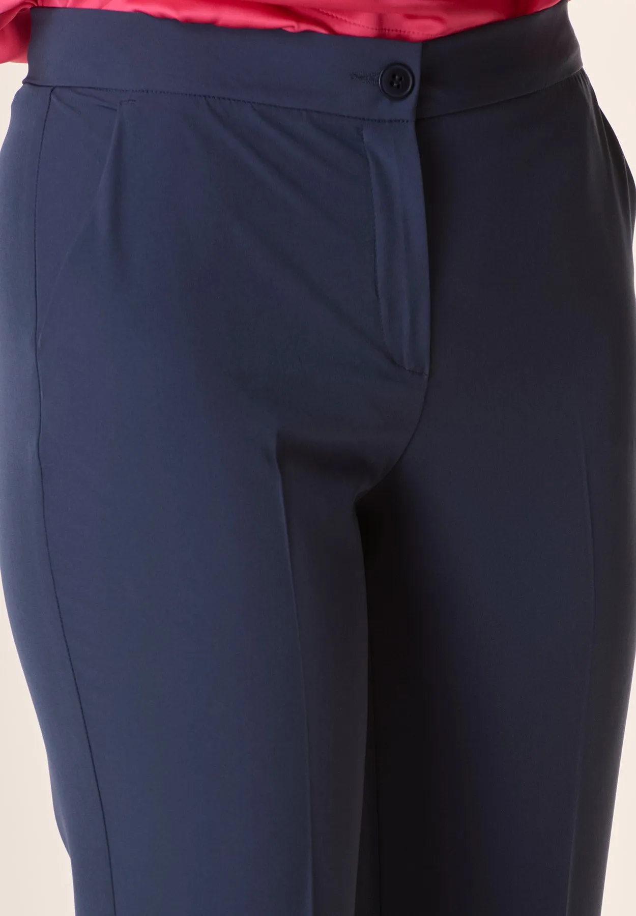 Pantalone blu con risvolto