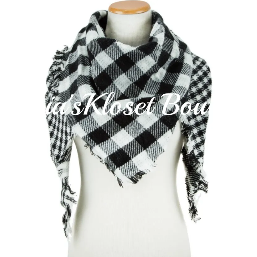 PLAID SCARF