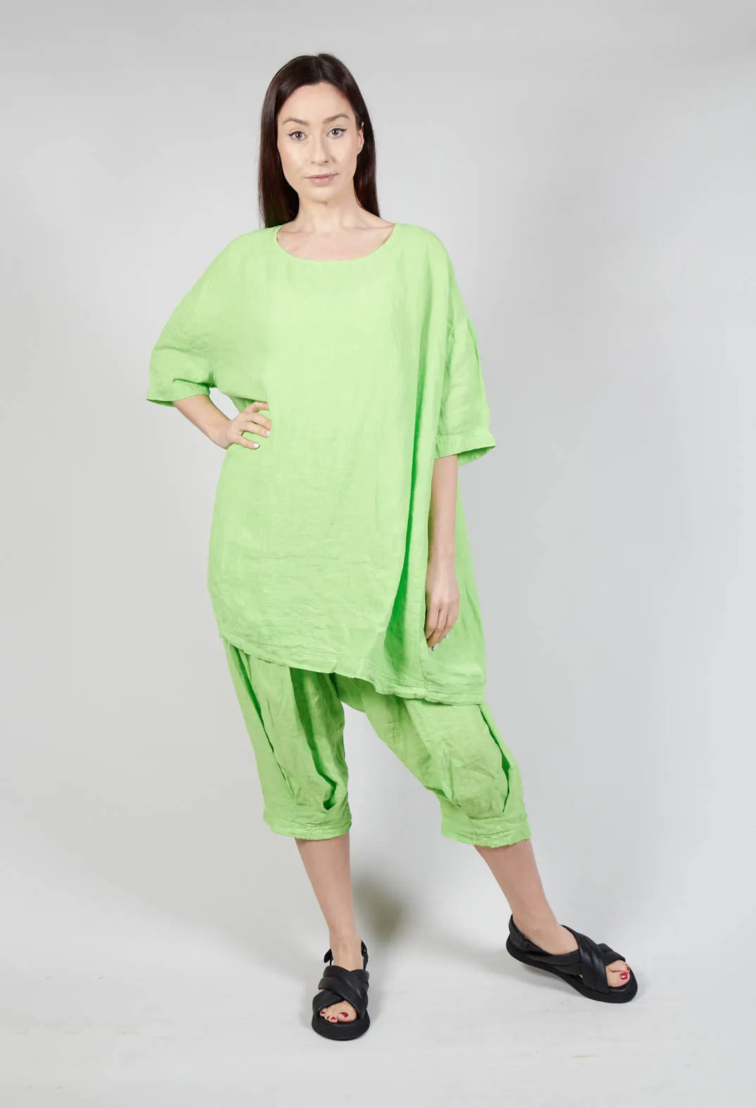 Relaxed Fit Linen Top in Lime