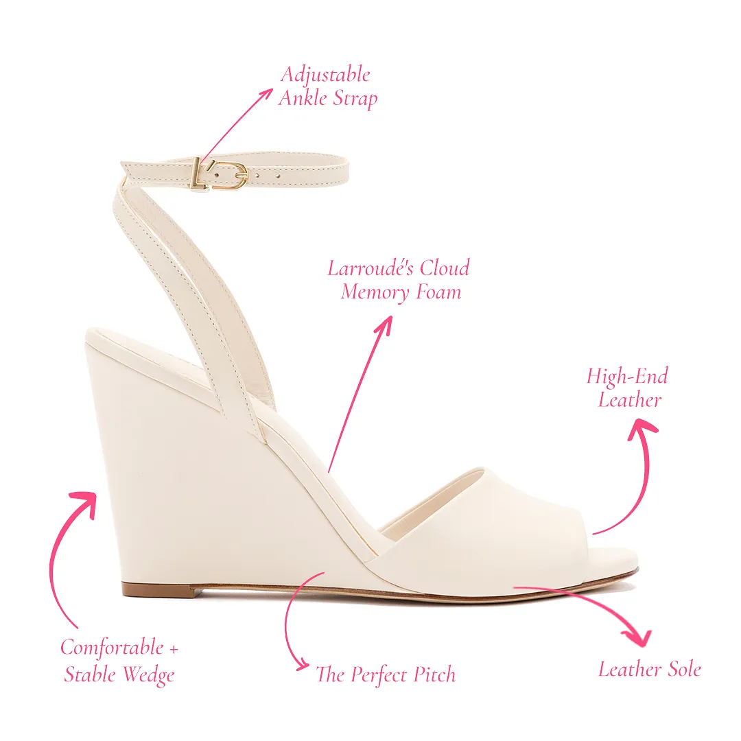 Yves Wedge In Ivory Leather